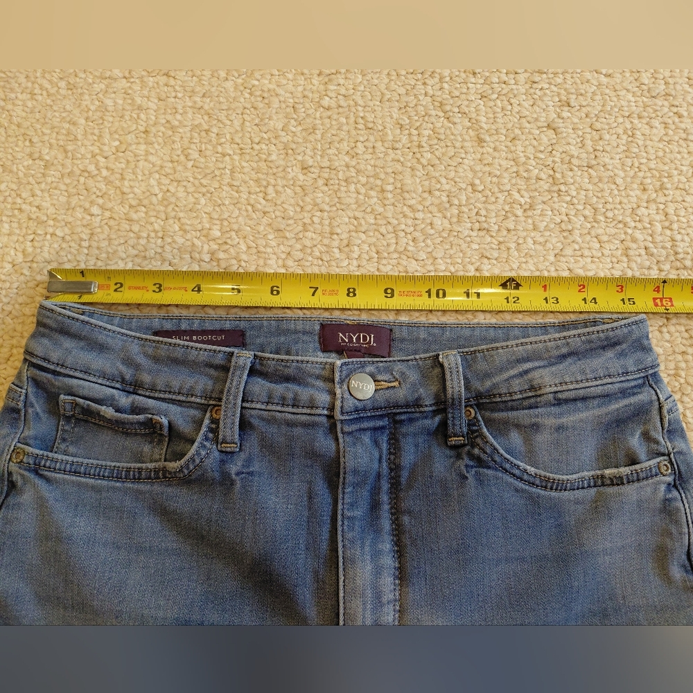 NYDJ Women's Slim Bootcut Jeans Light Blue Denim Size 10 Stretch Casual Comfy. - Picture 3 of 11